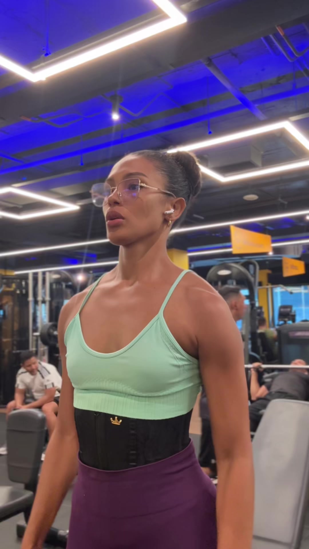 @valeriaporto