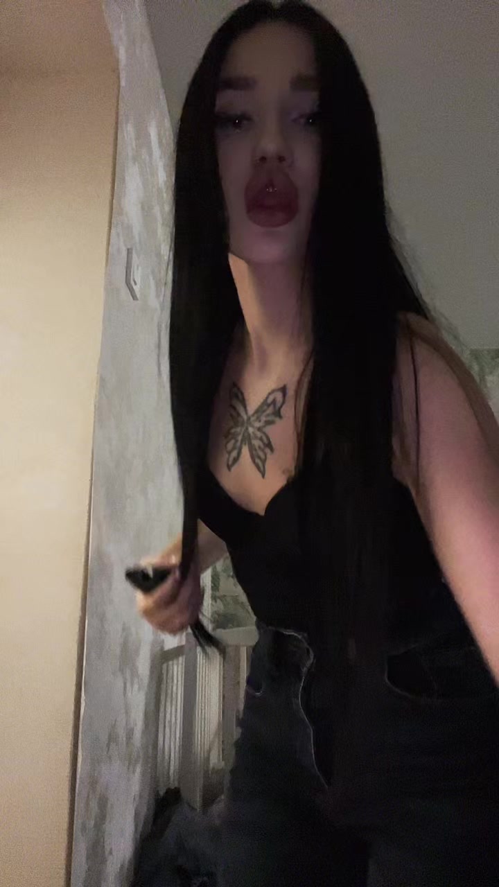 @Кошка