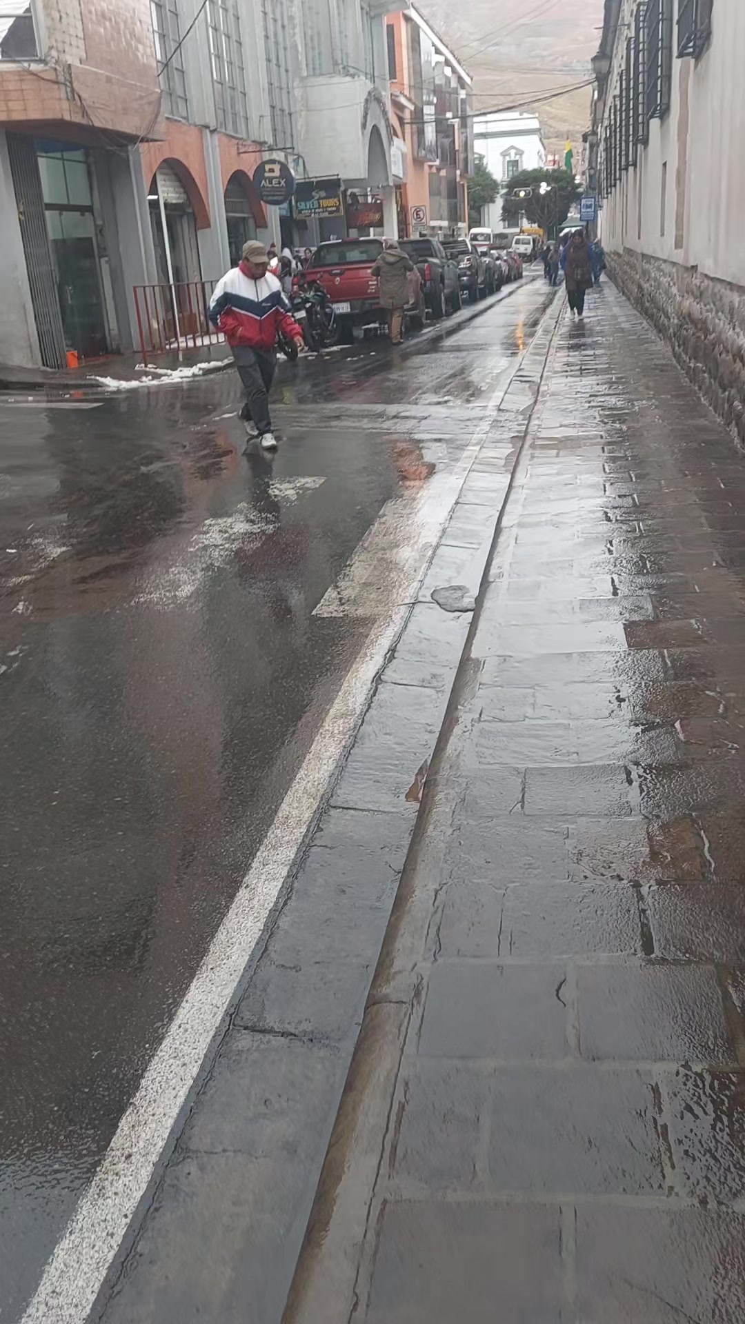 @Gonzalo medinaceli