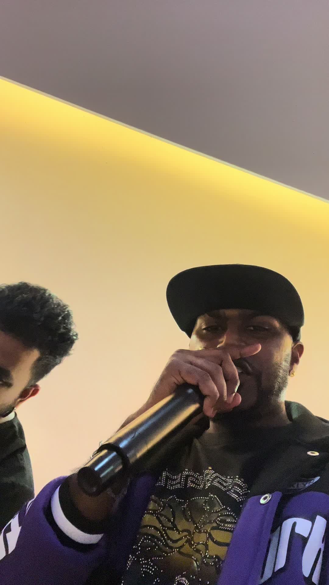 @Dj Vindz