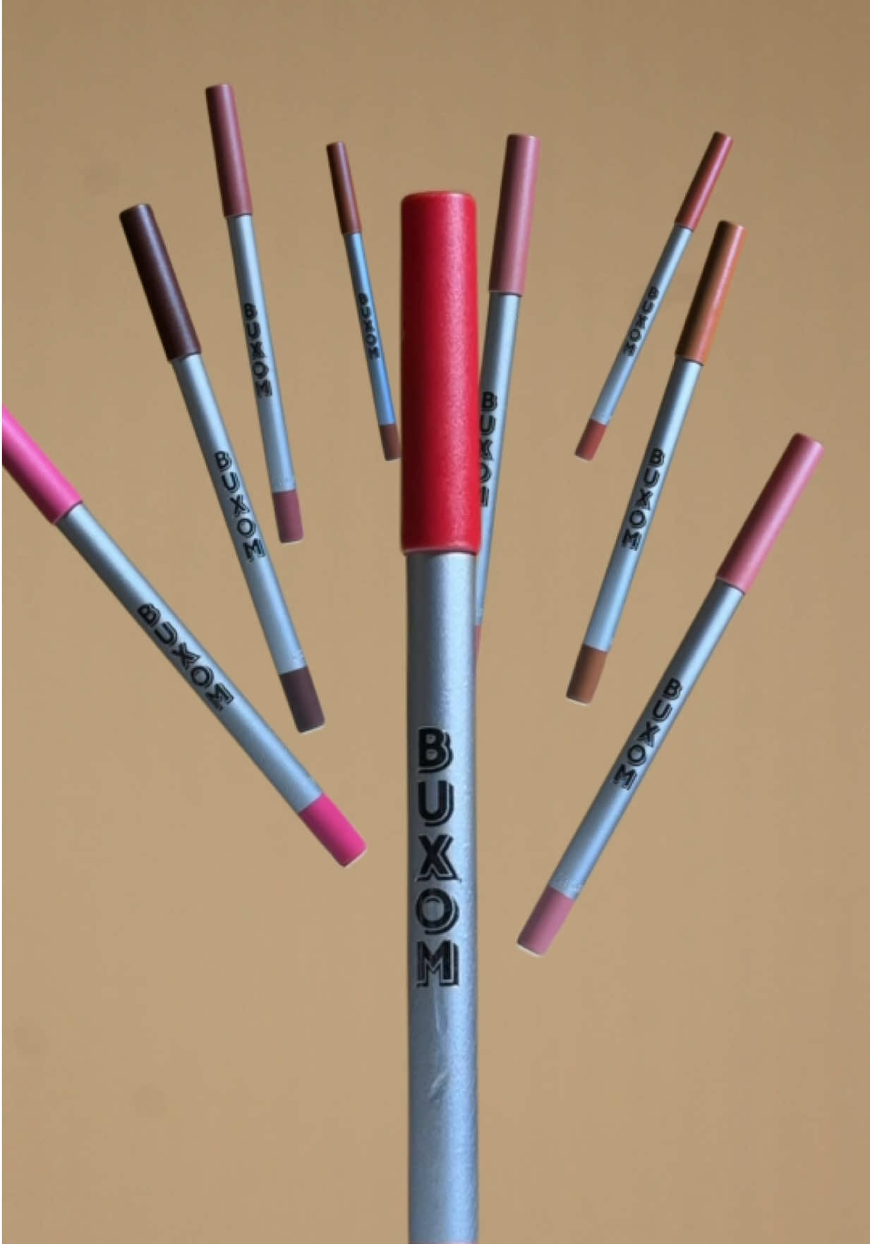 @buxomcosmetics