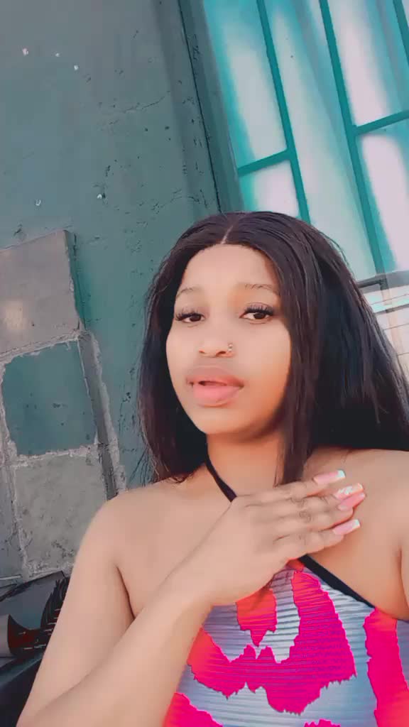 @Tshepii