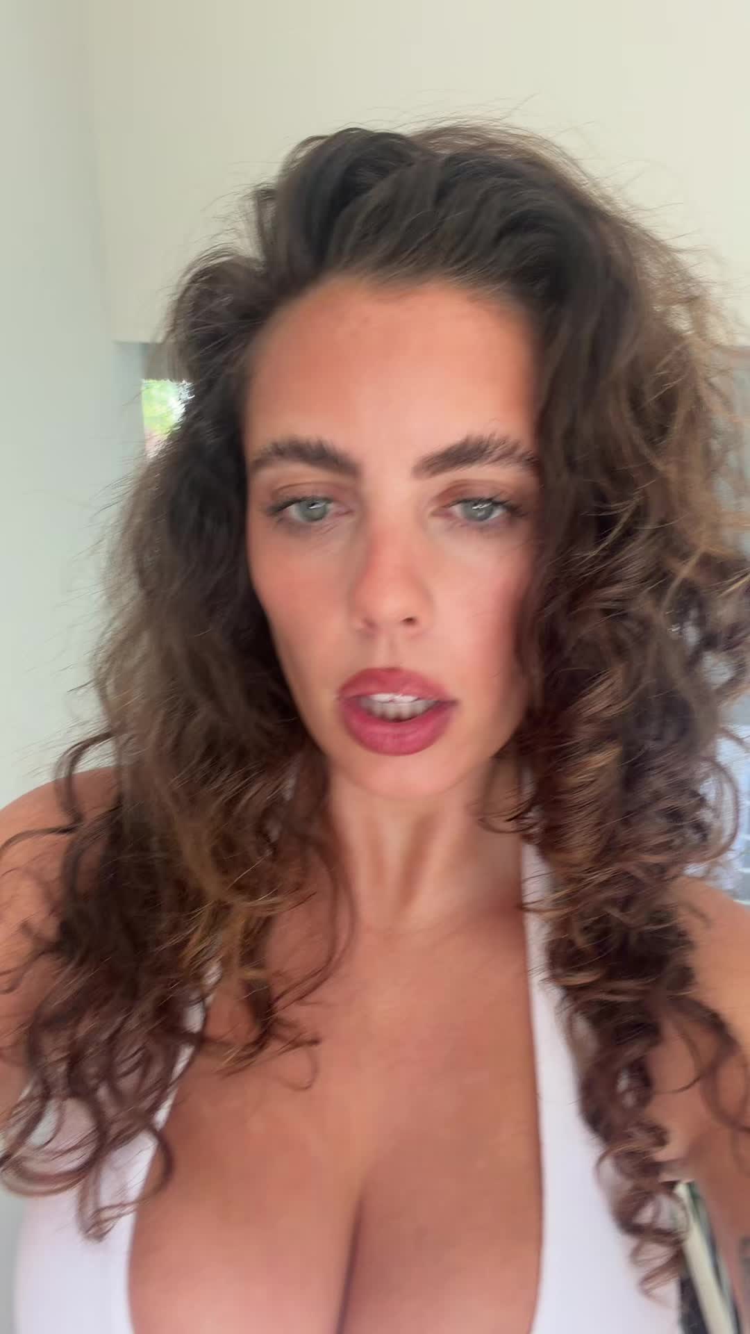 @Gwenny