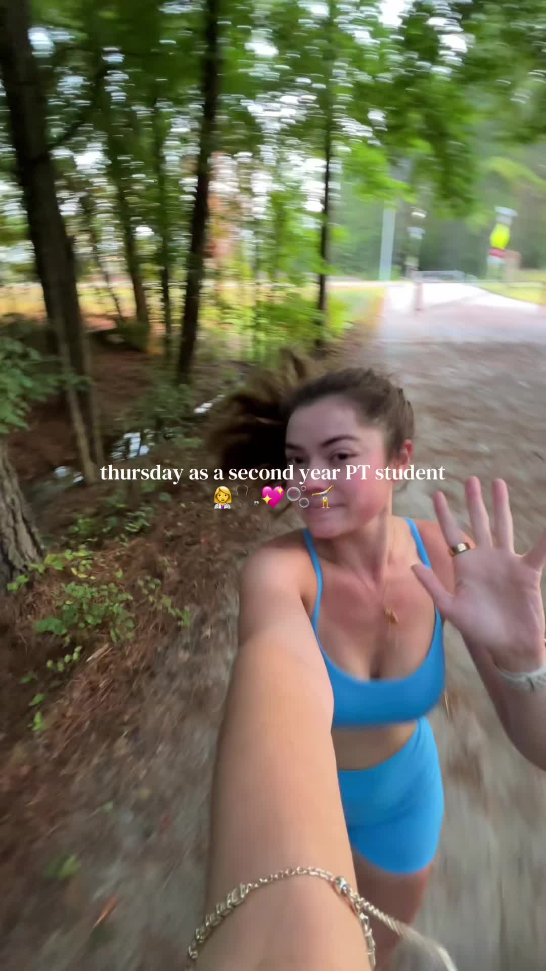 @bella