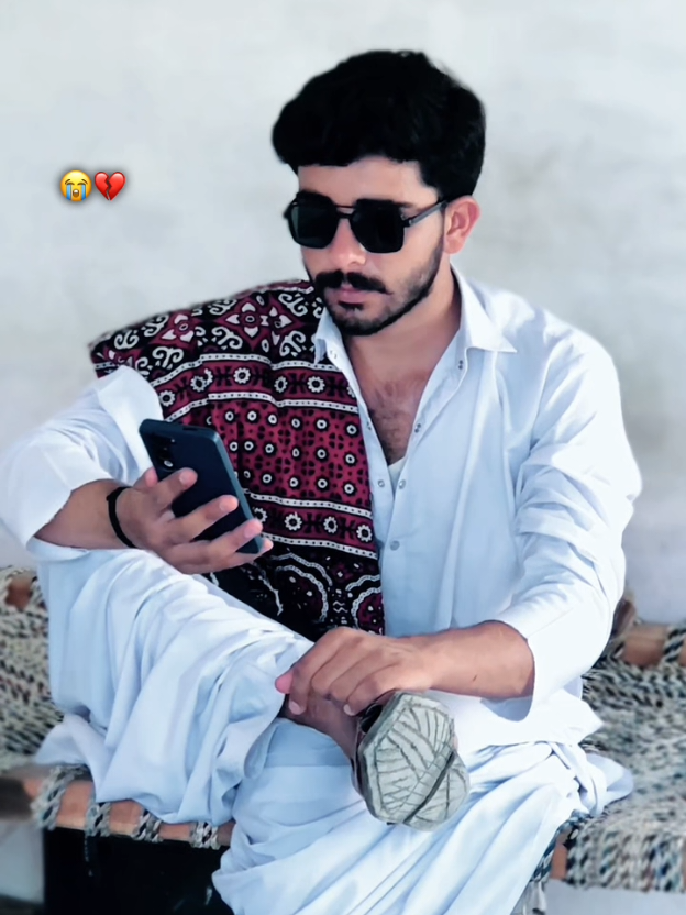 @جِـــنّـــد٘ ڑِ ی٘ Zَِ💔🚬