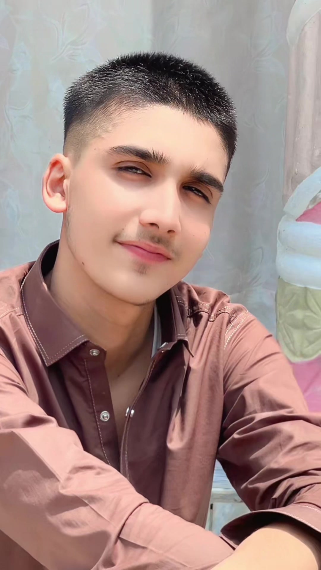 @𝑹𝑨𝒁𝒊𝒊𝒊  🤭