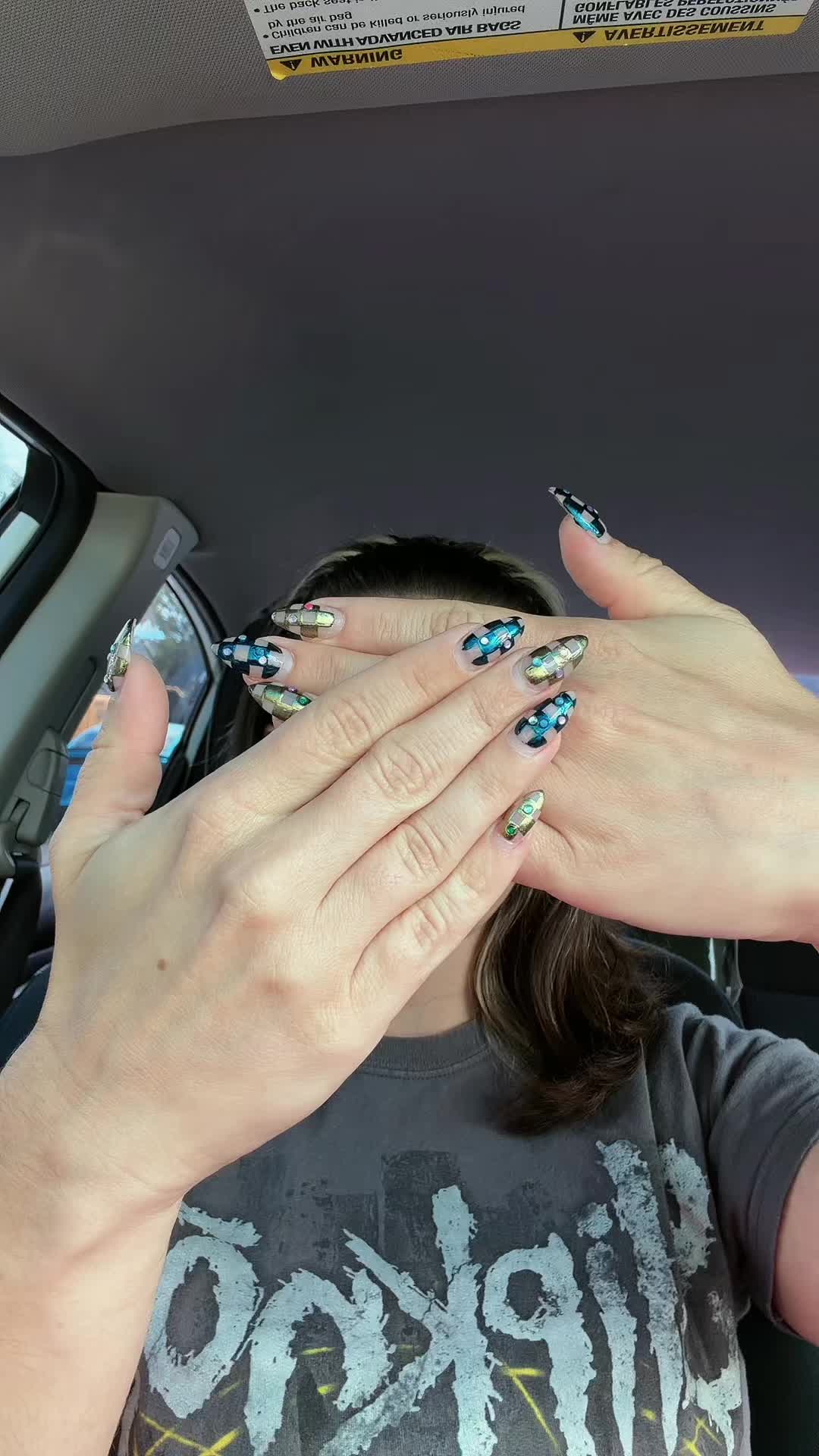 @Novasfindz