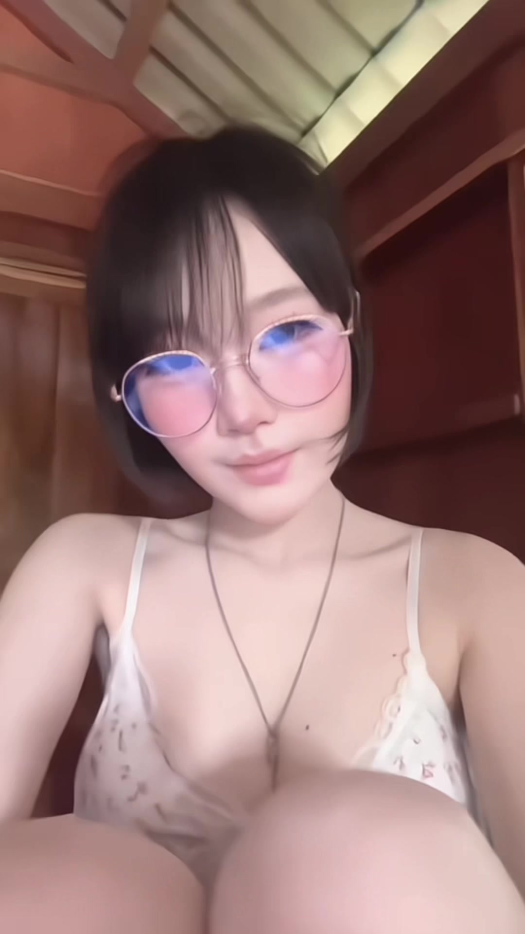 @Kanyarattweetie
