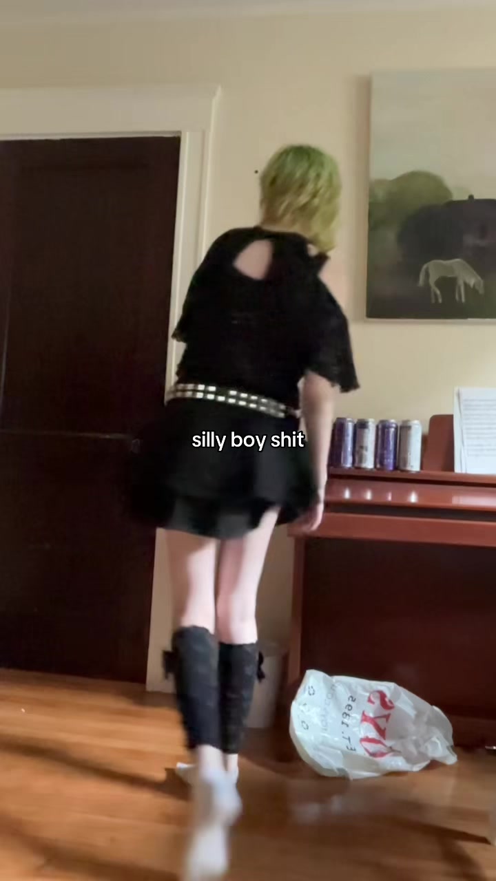 @ཐི 𝔳𝔦𝔠𝔱𝔬𝔯 ཋྀ