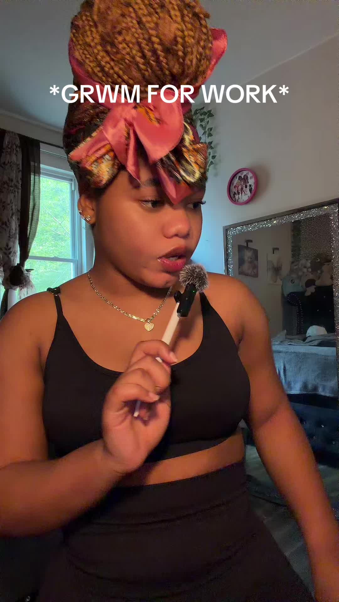 @𝒩𝒾𝒶