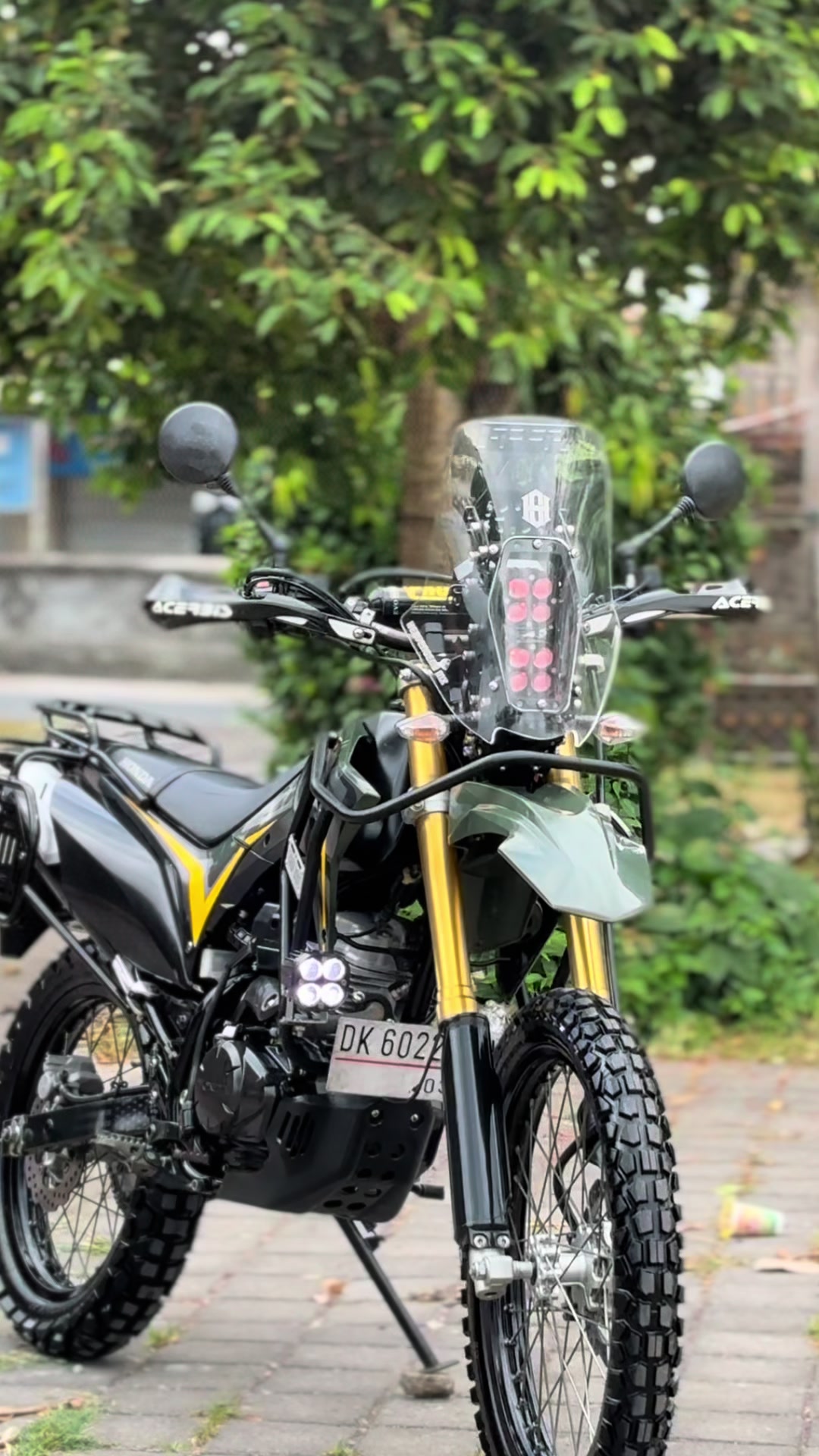 @EVAN_MOKAS BALI