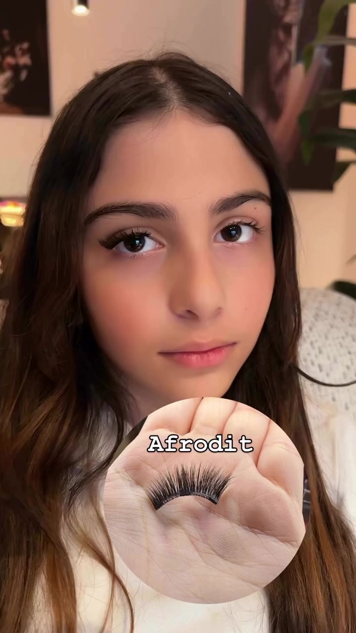 @Zeynebimmmlashes