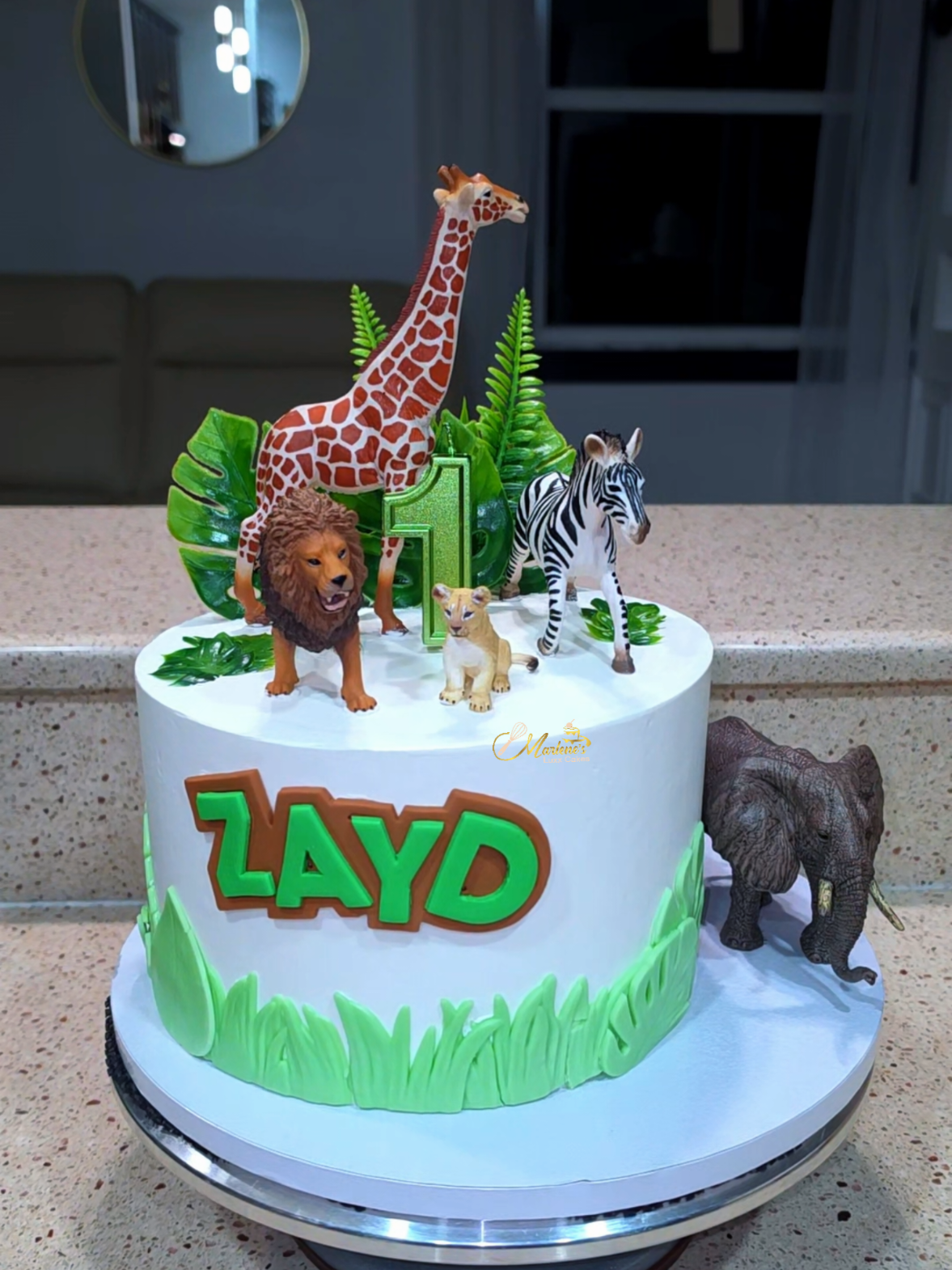 @Marlene'sLuxx_Cakes&Dishes