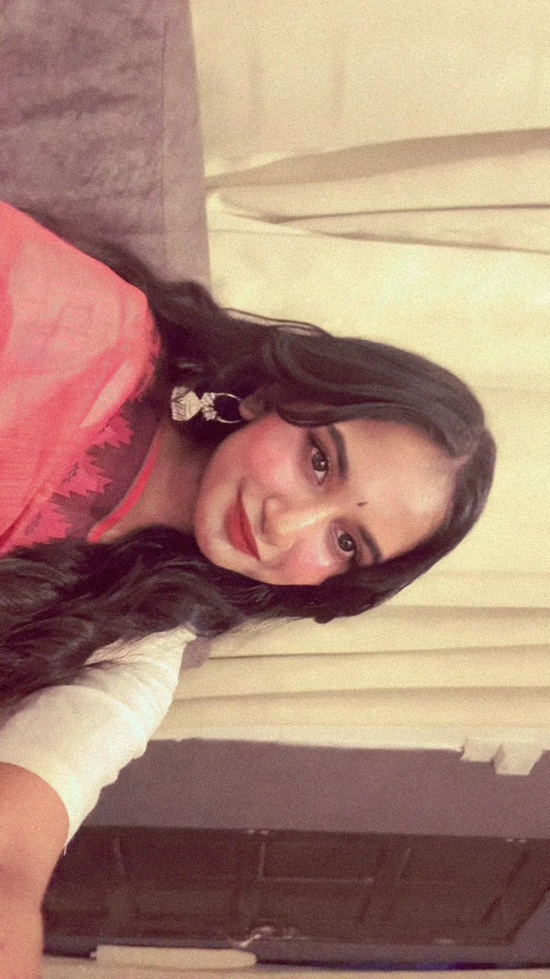 @reshvena_