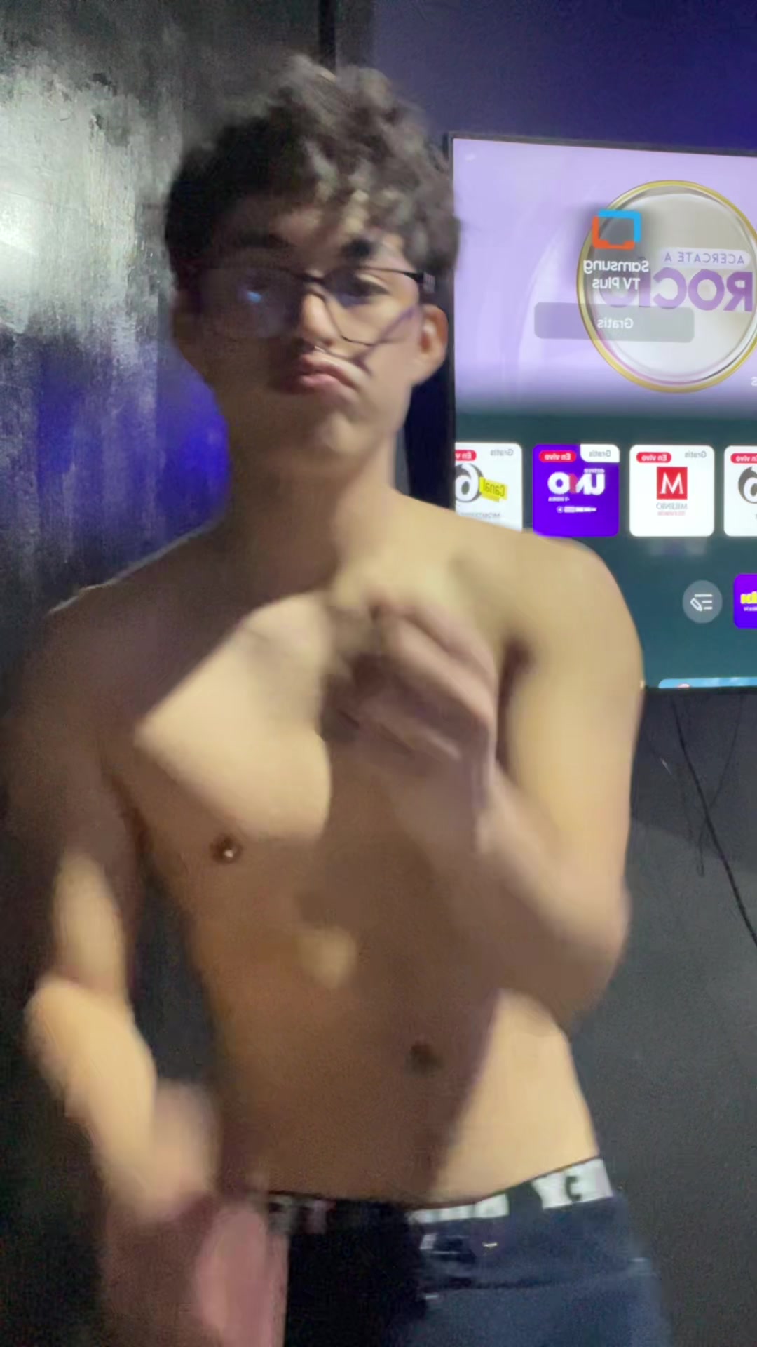 @ADRIELITO
