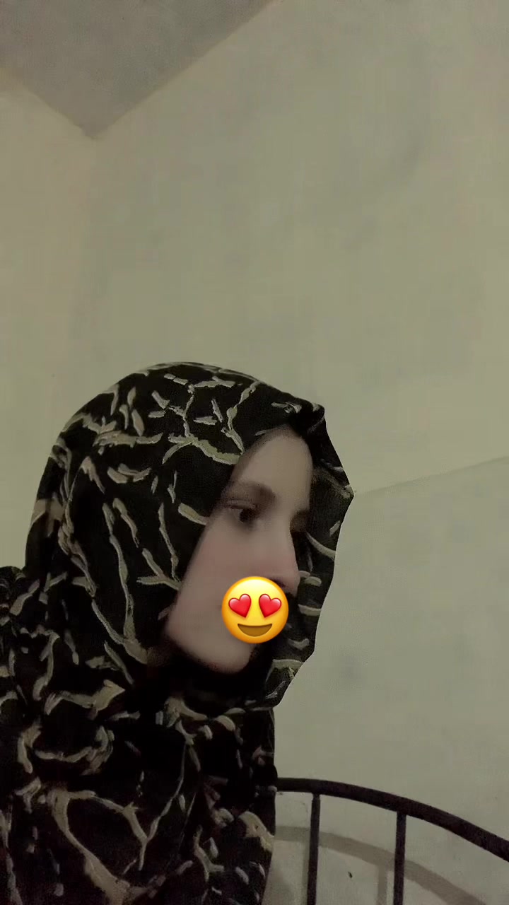 @ℚ𝕦𝕖𝕖𝕟 𝕠𝕗 𝕧𝕚𝕝𝕝𝕒𝕘𝕖