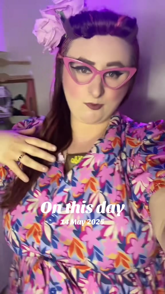 @MissBombshellBettie