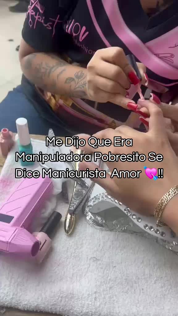 @Ticas 👑