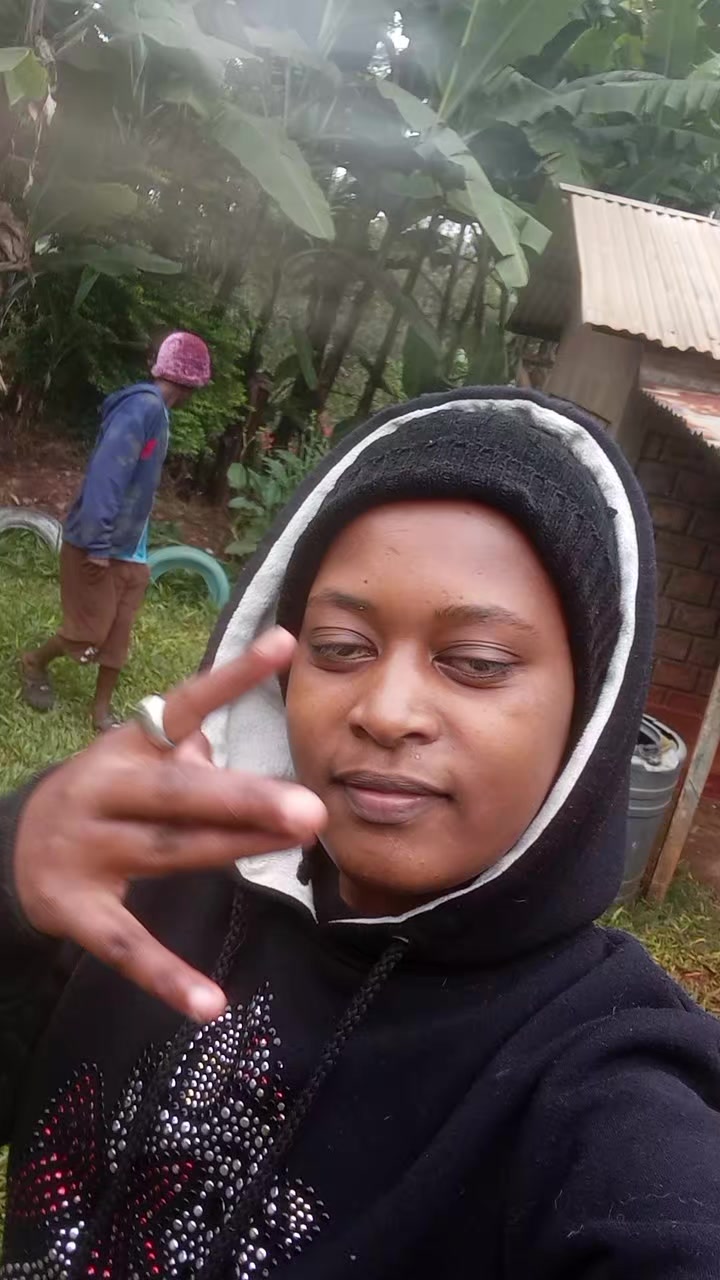 @🤍poke-lone02🤟🇰🇪