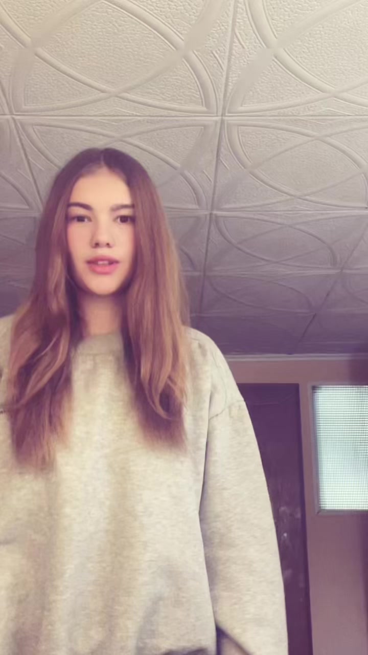 @льоля💋💋💋