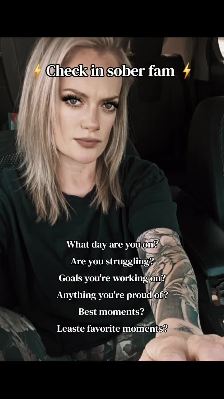 @MissCaitlinAnne🦋