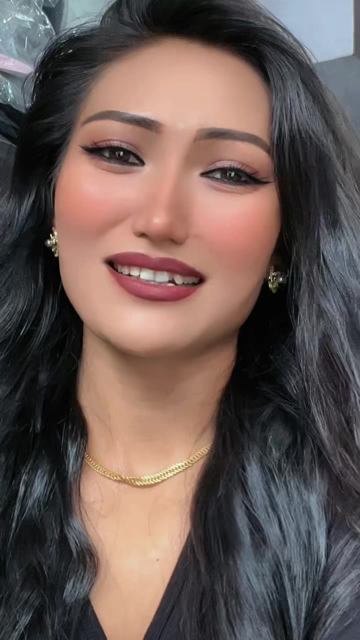 @Amrita...Shrestha...ЁЯЦд
