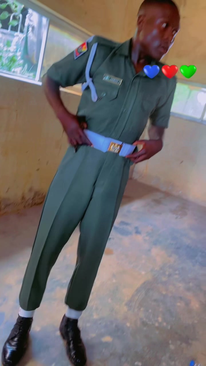 @001 YAHOO S F GUNNER ๐
