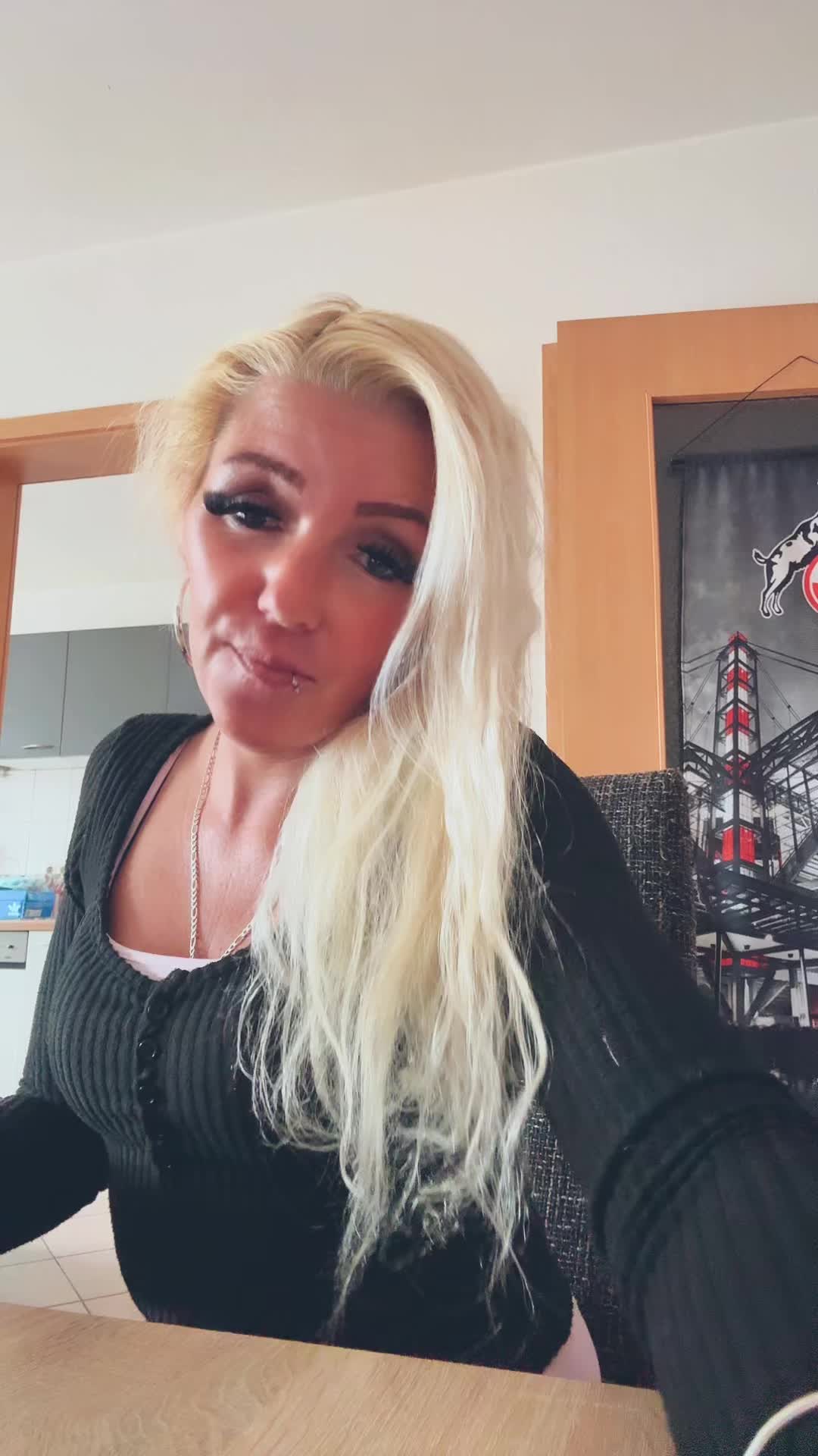 @👑 𝖿᰻rs𝗍 ᥴᥣᥲss ᑲᥲrᑲ᰻ᥱ 👑