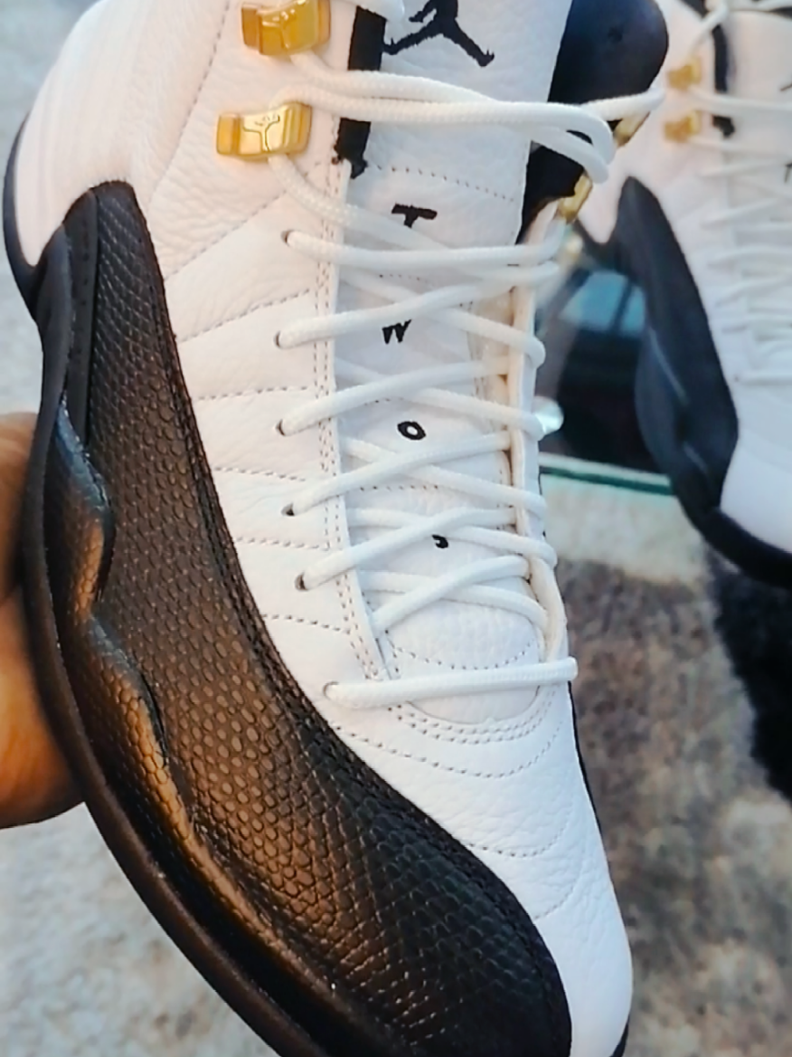 @Sneakers manitos👍