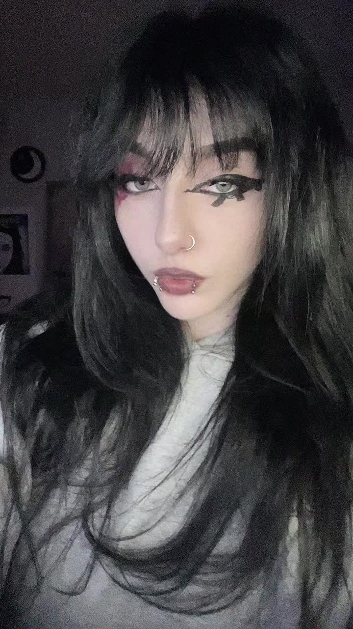 @𝓢𝔂𝓭𝓷𝓮𝔂 メ𝟶