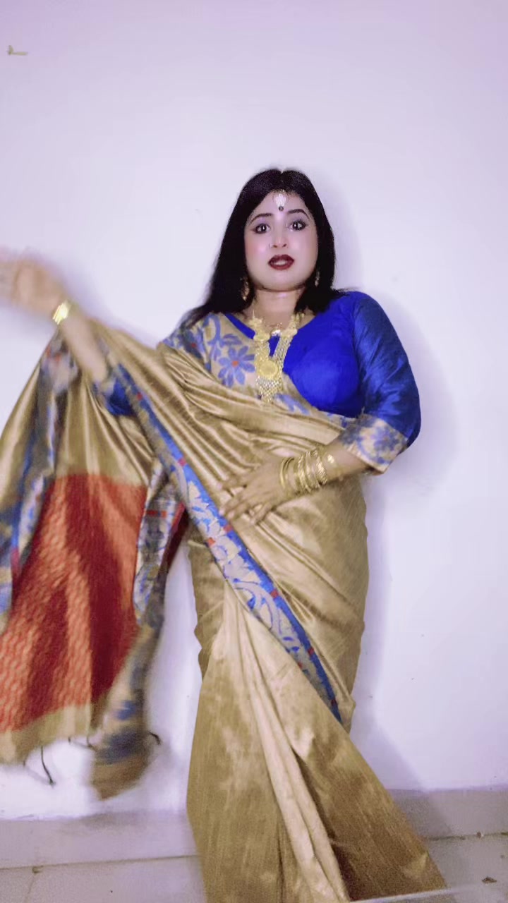@Sharmin Shila cream apađ