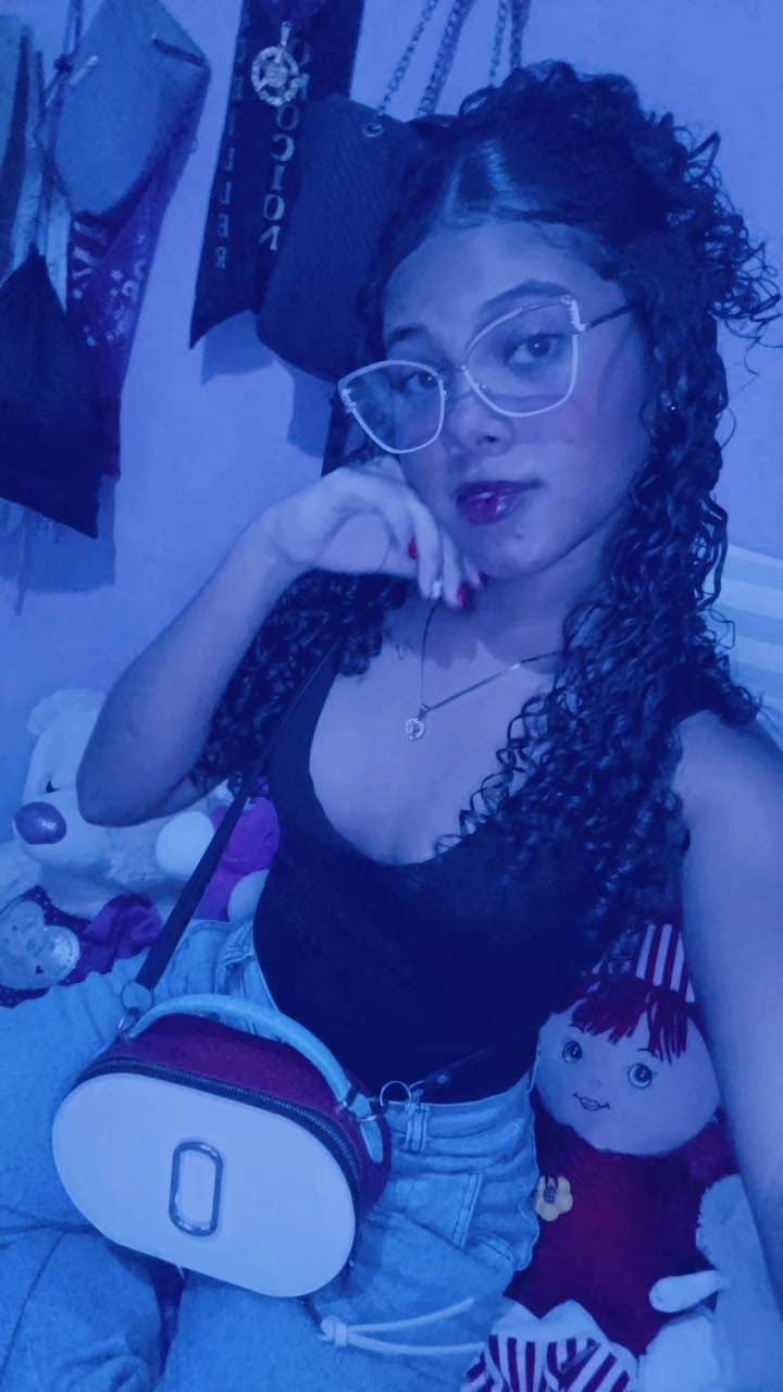 @~