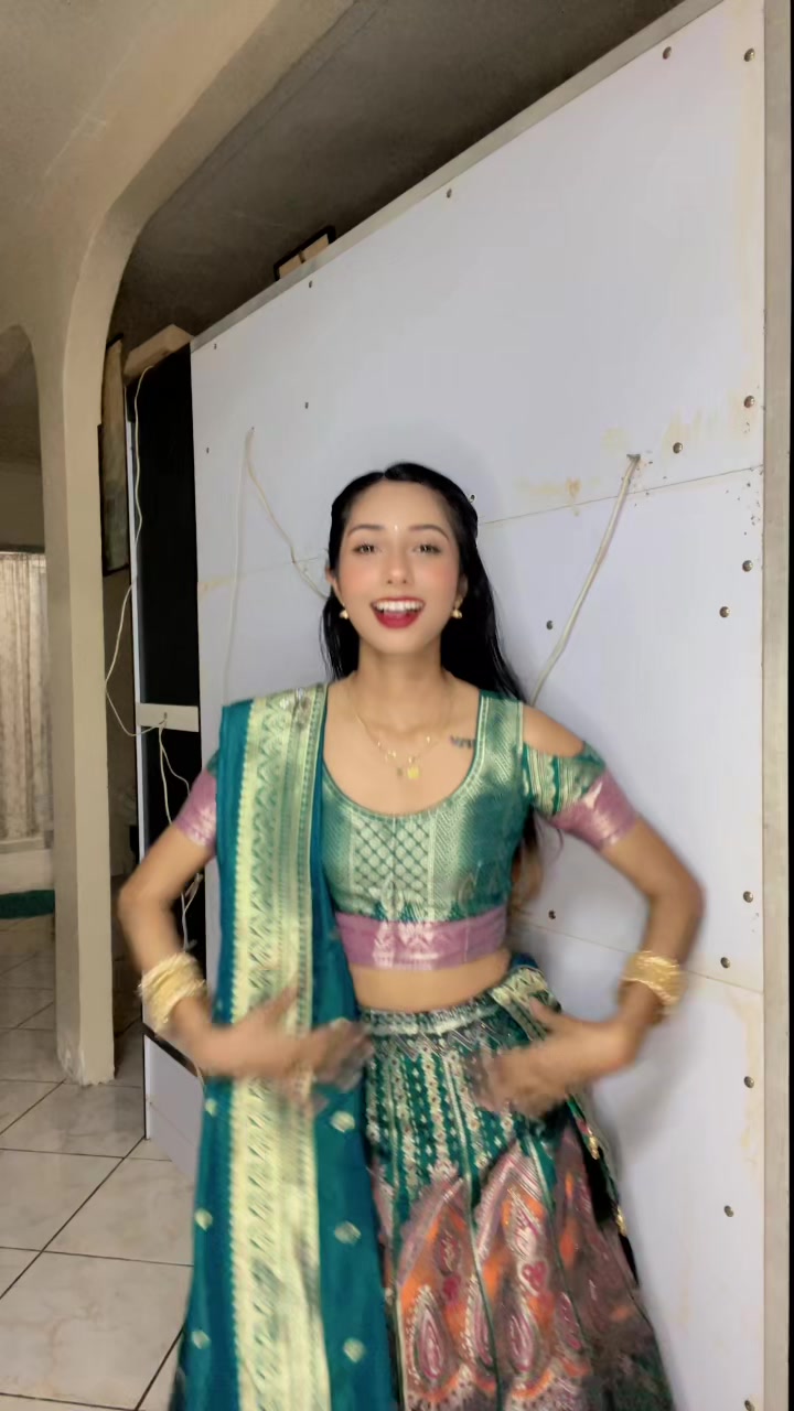 @𝒜.𝒯𝒶𝓃𝒾𝓈𝒽𝒶