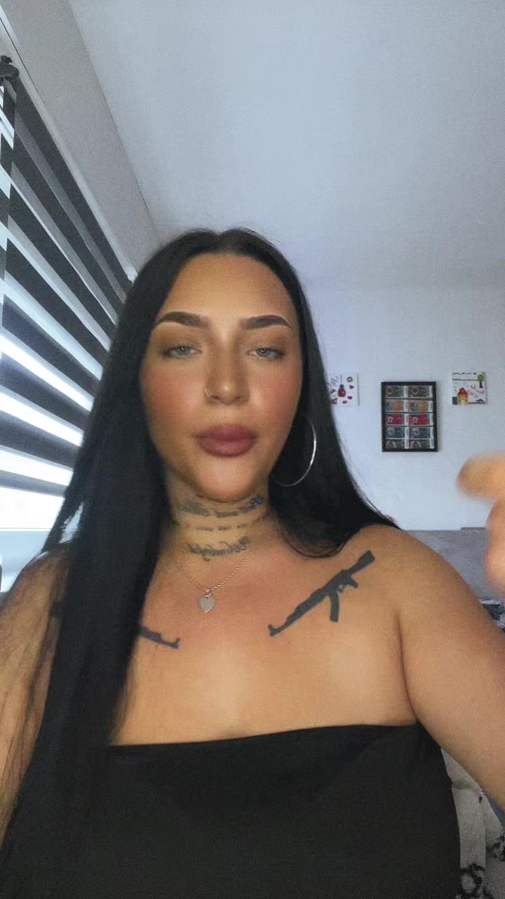 @ILoveMyFiancee👩🏻&zwj;❤️&zwj;👩🏻