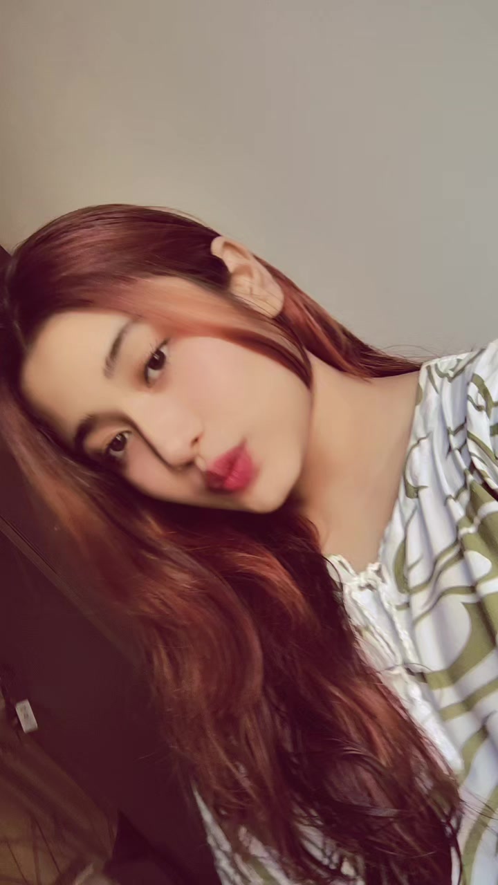 @🍷