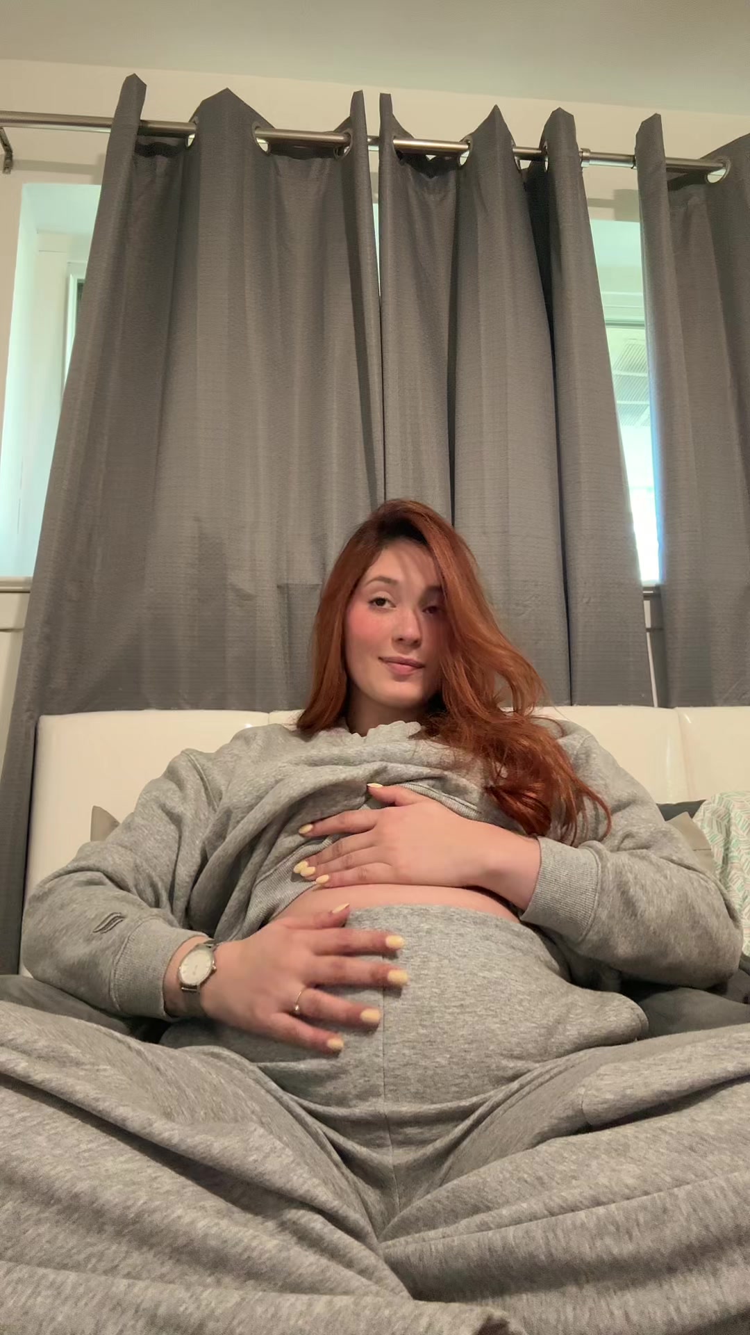 @Felicog👀