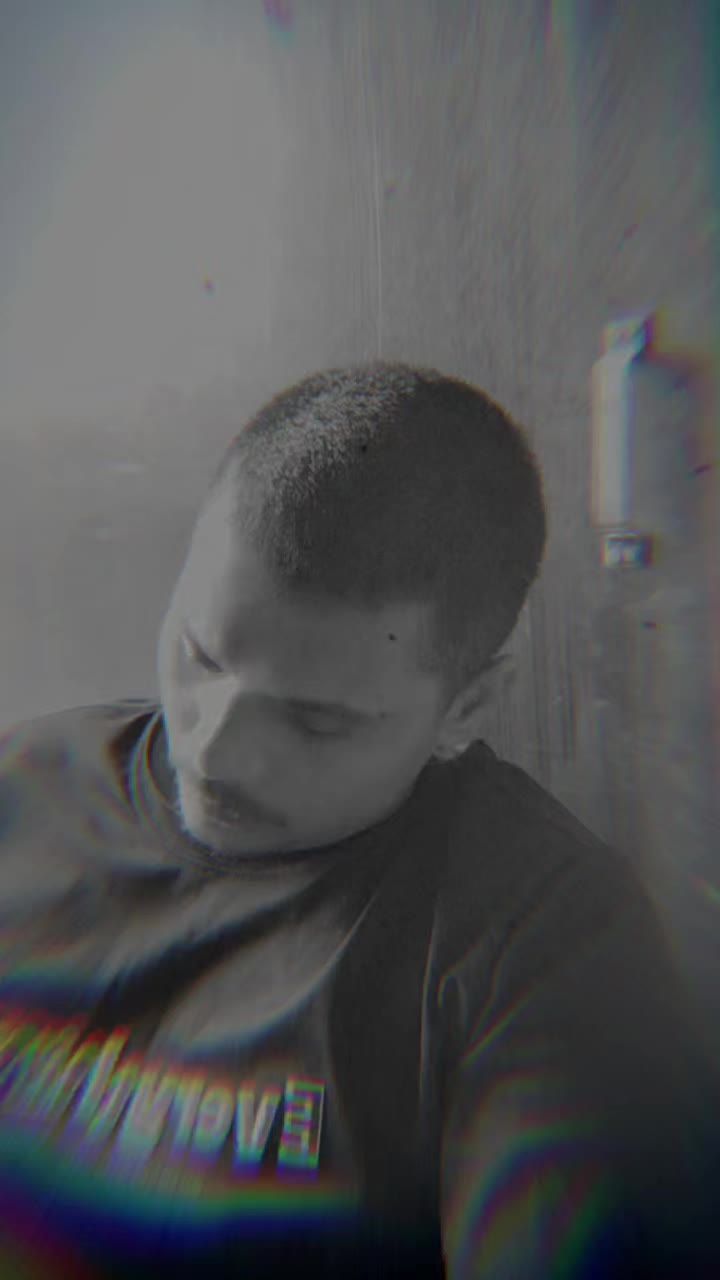 @punya giri👈️