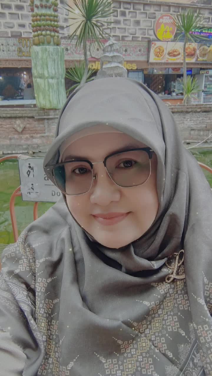@LilisTari_susilo