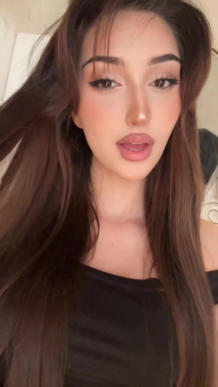 @𝐀𝐫𝐬𝐢