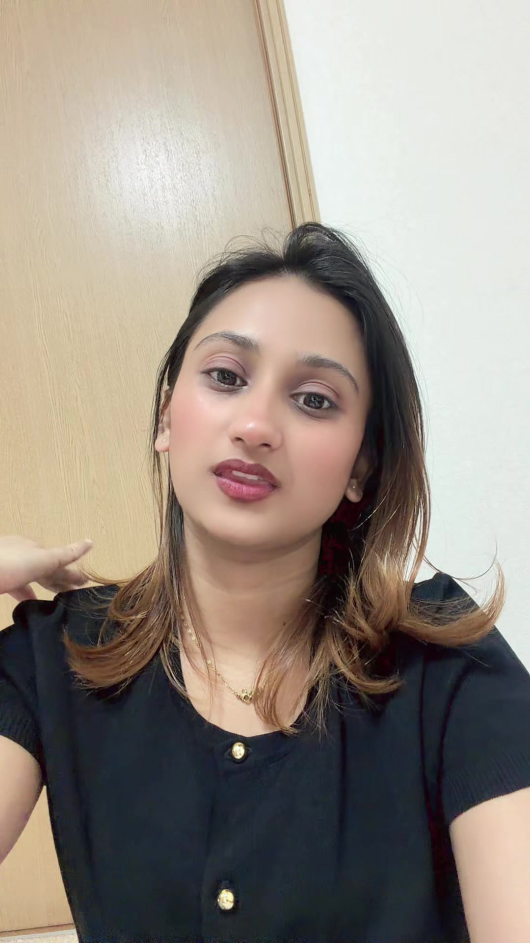 @Shristi🦋🫶