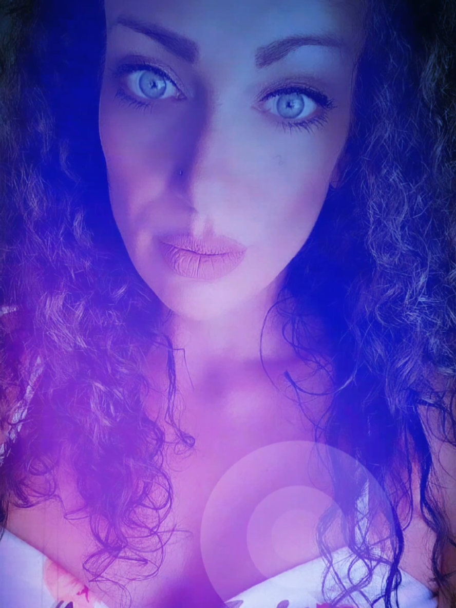 @curly_fitmom