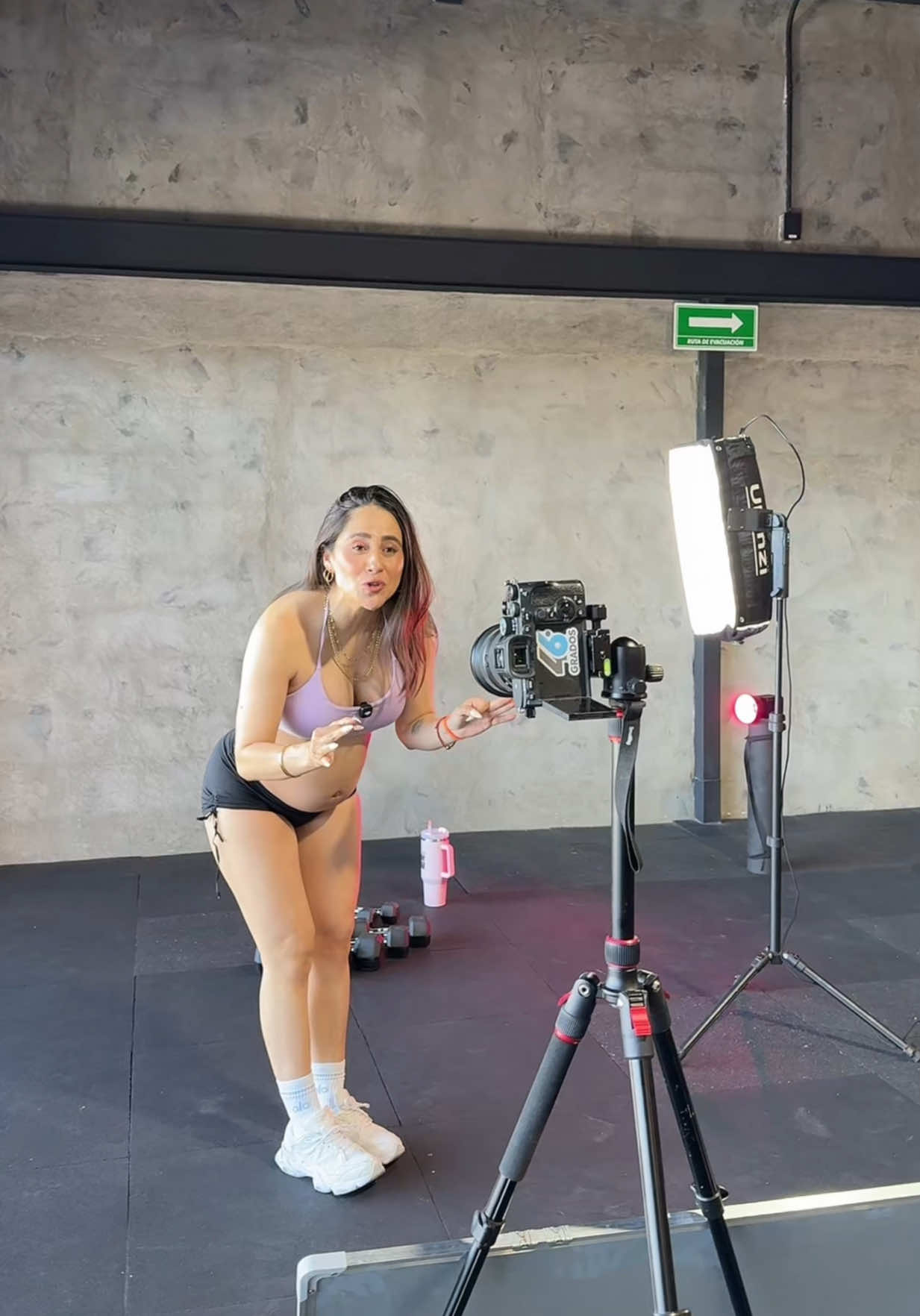 @Aleestefaniafitness