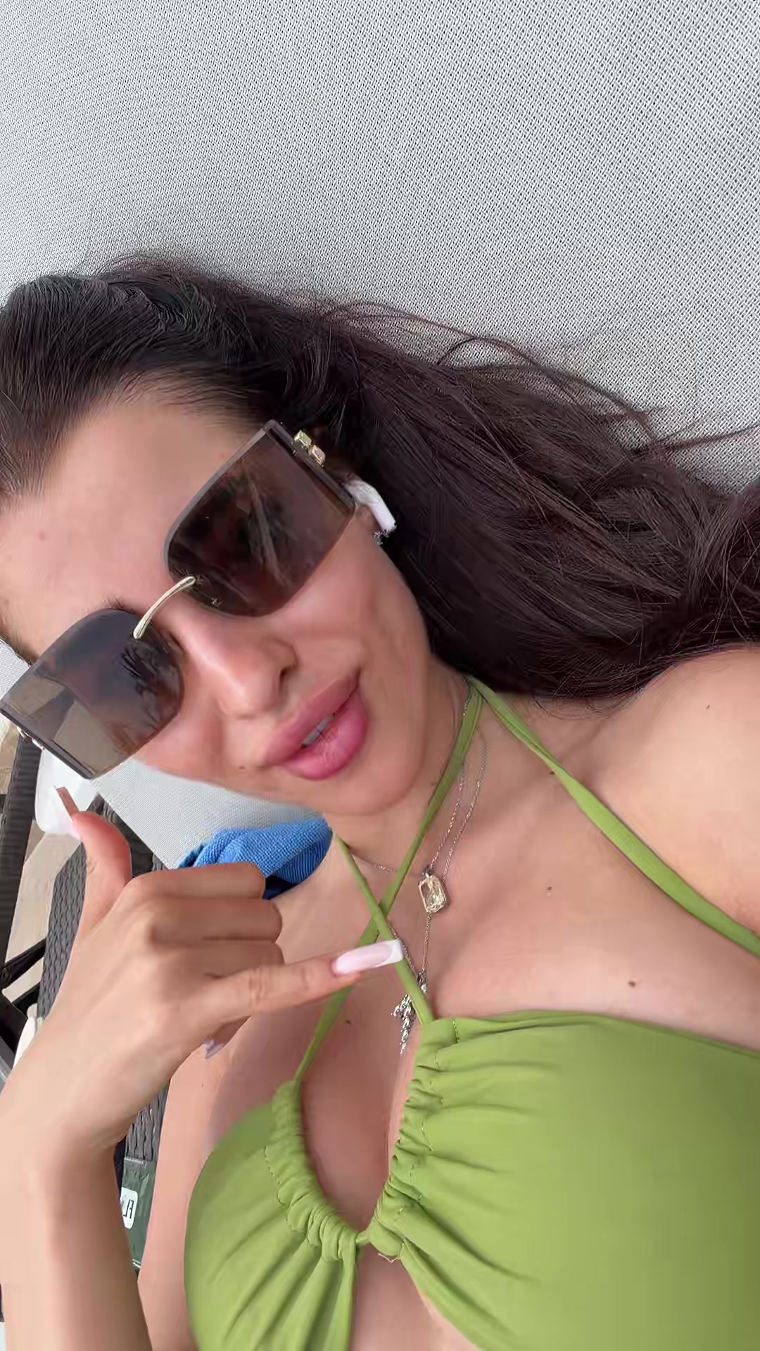 @Katee_v_