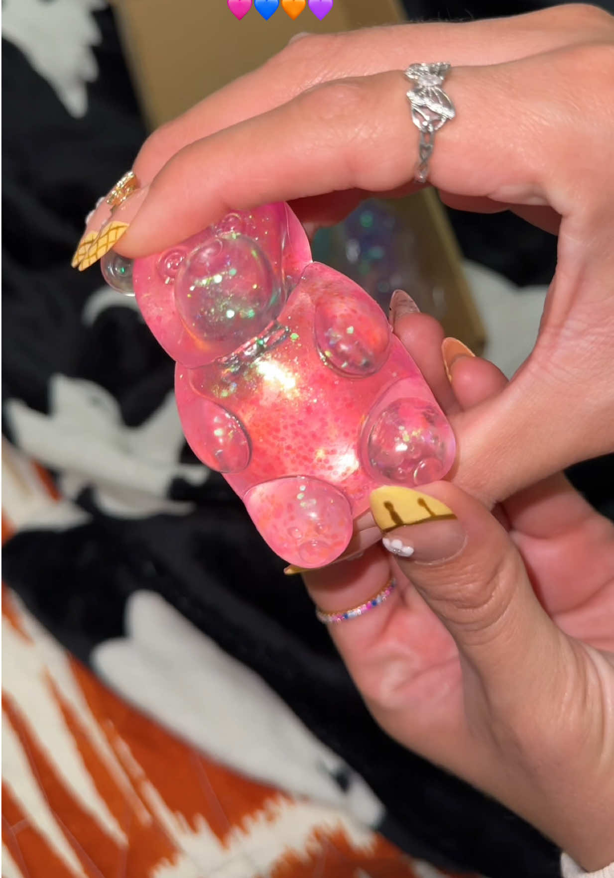 @ᒪIᒪᒪIᗩᑎ ᗷOᑎIᒪᒪᗩ.🦒