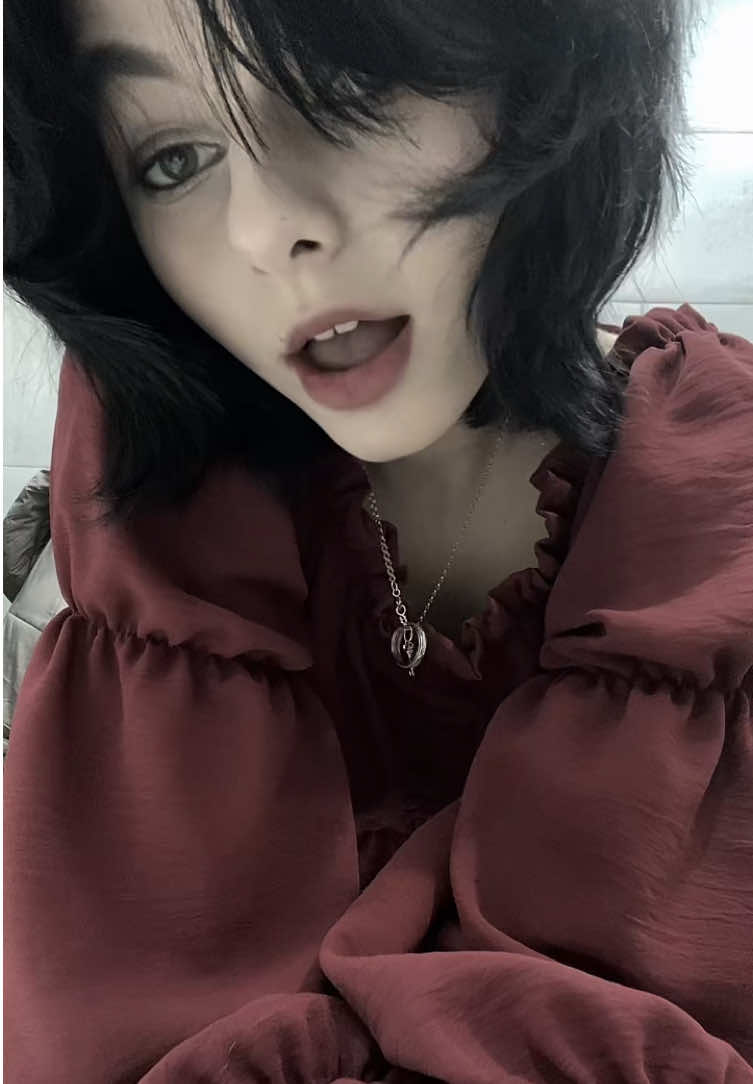 @𝙻𝚒𝚛𝚒𝚔𝚊༒