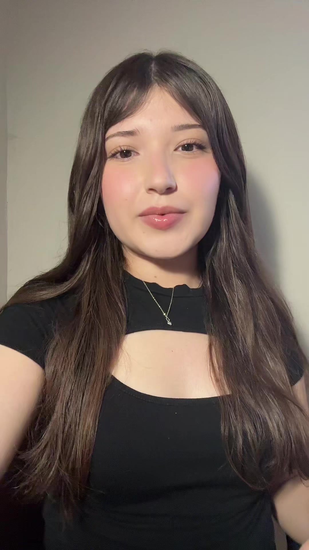@thenvalerie🤨