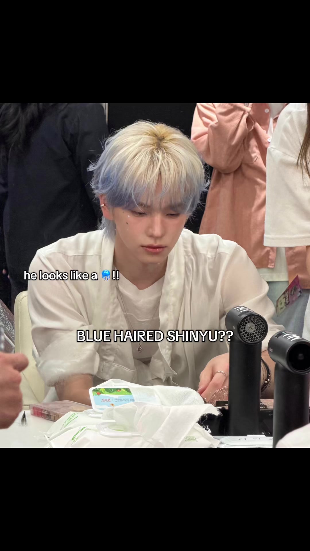 @i ᥫ᭡ hanjin 🐰˚. ⁴²