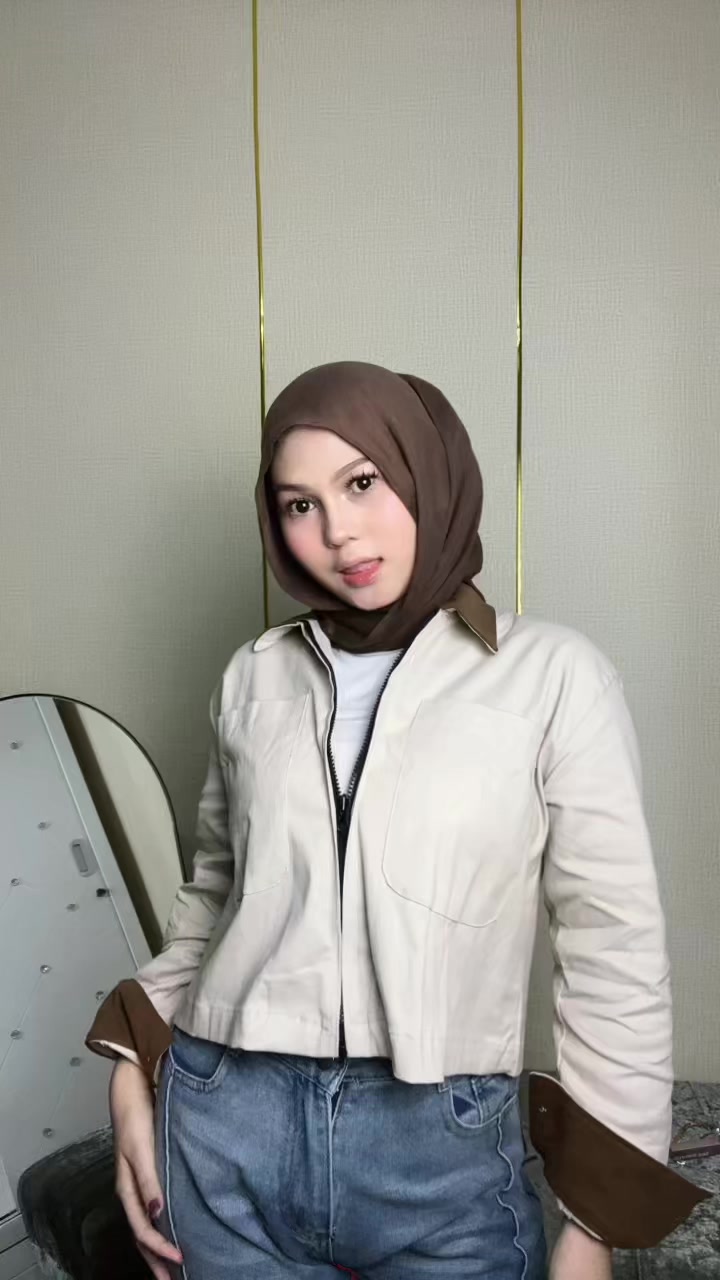 @cahyaniajaaa