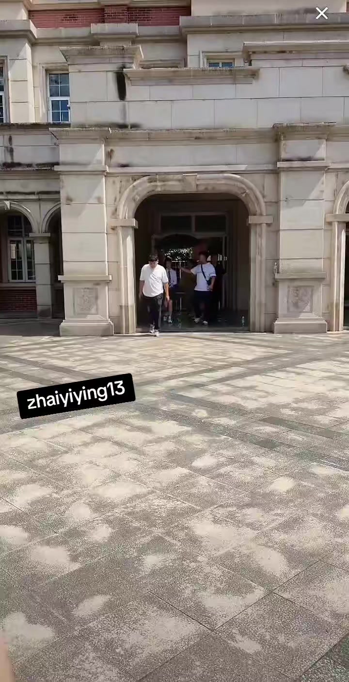 @阿娜•拉哈💎
