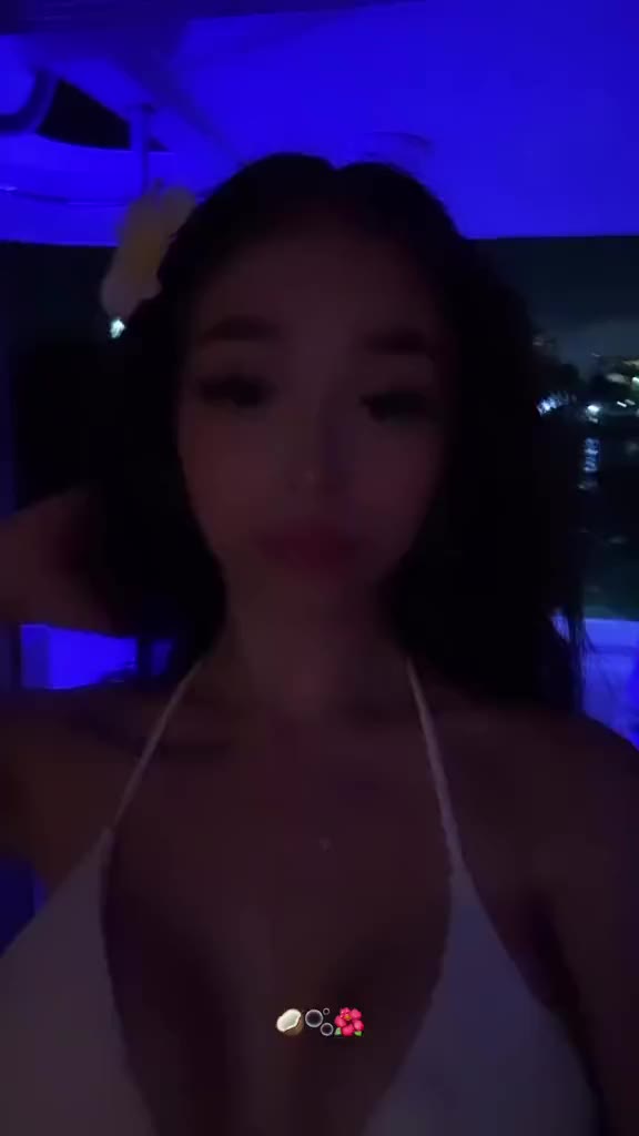 @Yajana Cano